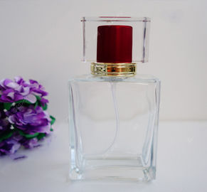 China Garrafas de perfume de vidro quadradas claras com volume sem perigo para as crianças do tampão 50ml fornecedor