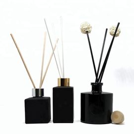 China Garrafas de perfume de vidro pretas de Bruxelas com a decoração da casa da impressão fornecedor